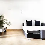 Beach Apartment - Amazing Ocean View