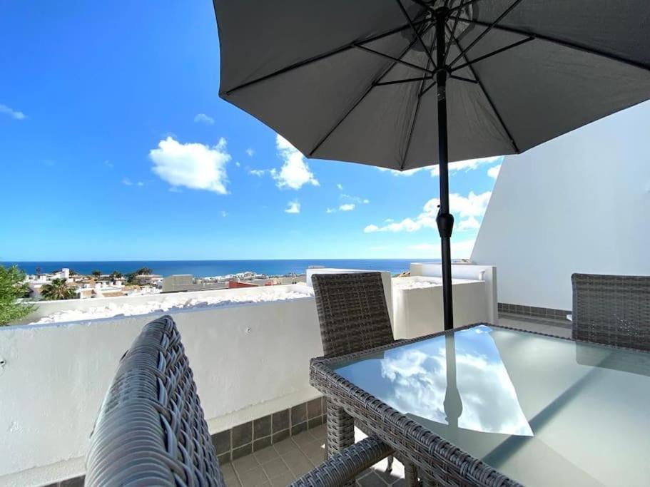 - Amazing Ocean View Apartment *